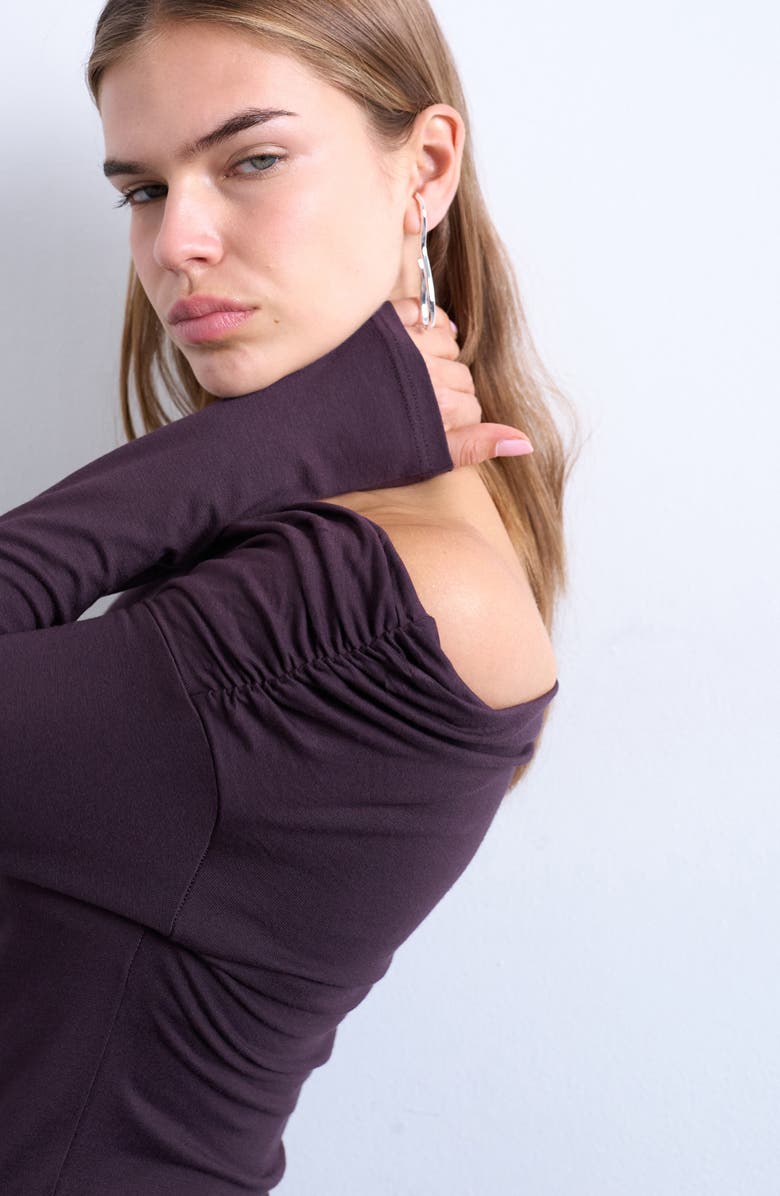 Off the Shoulder Long Sleeve Maxi Dress