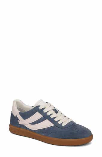 Oasis Sneaker