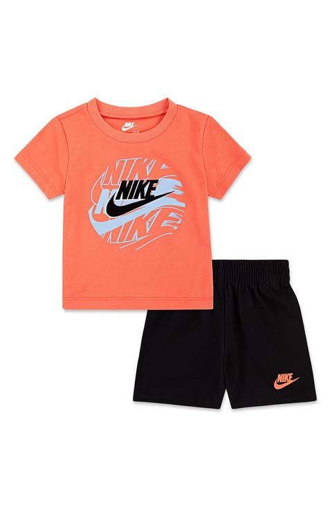 On The Move Graphic T-Shirt & Shorts Set (Baby)