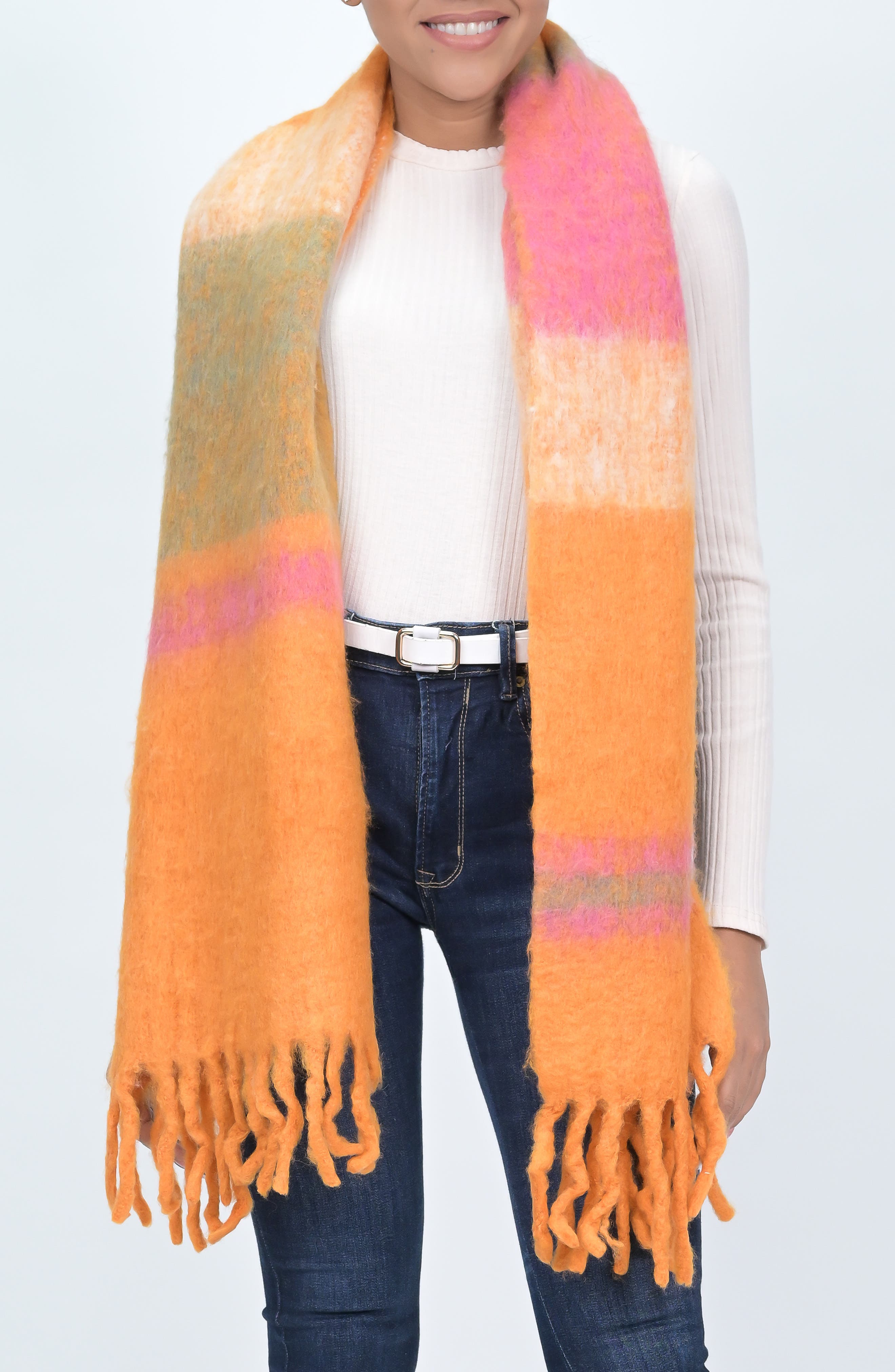 Vismaya Fringe Trim Scarf