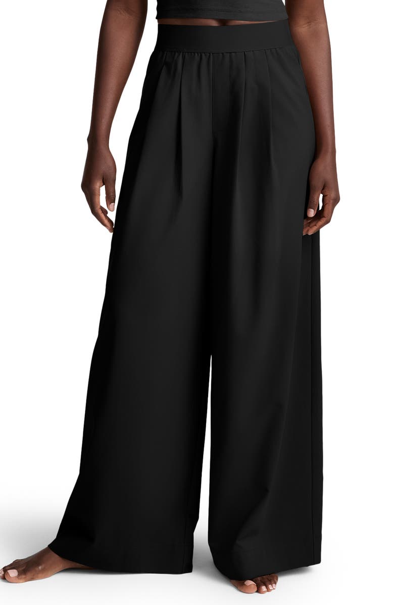 Beyond Yoga Pleated Wide Leg Pants, Main, color, Black