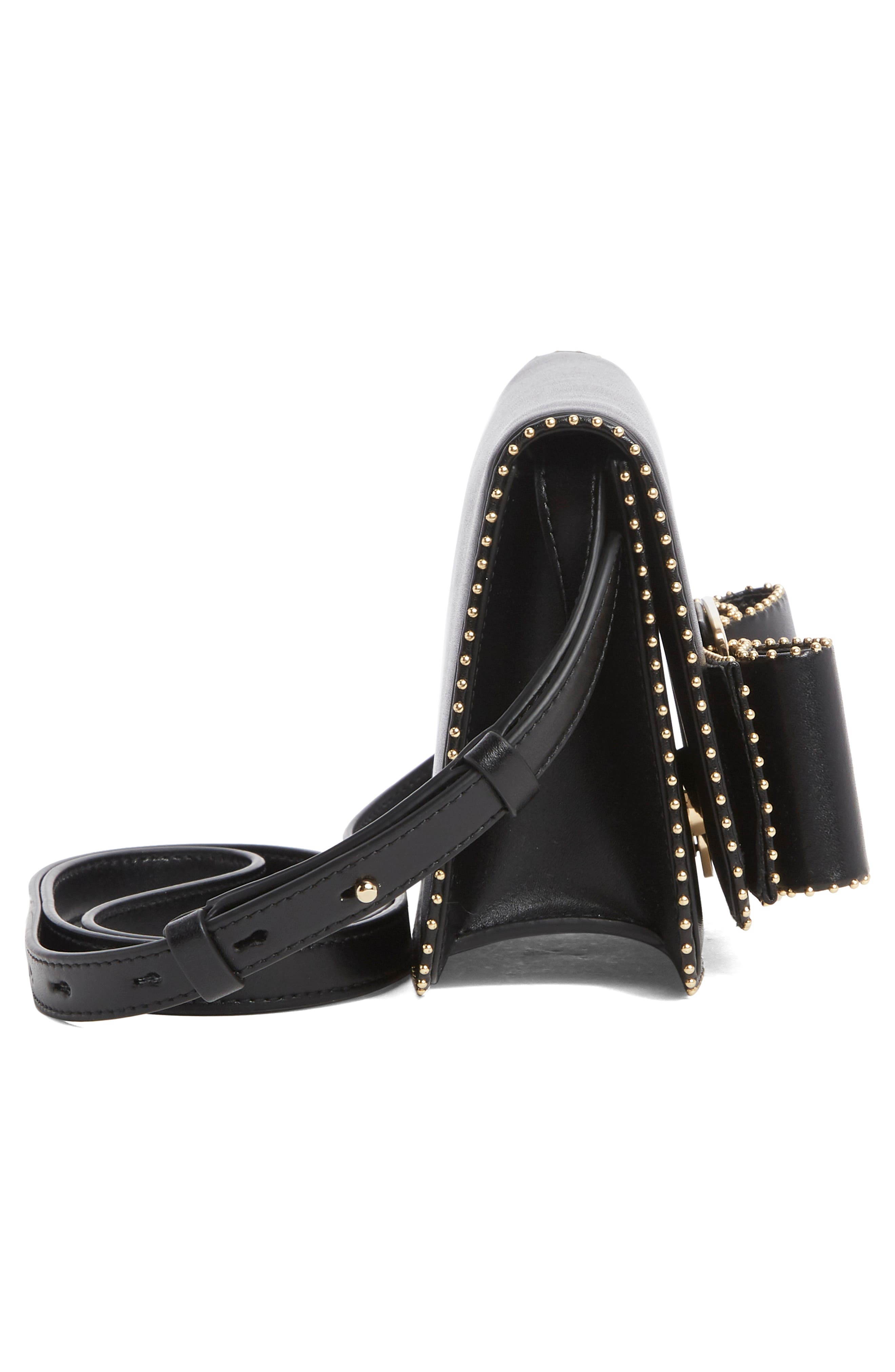 FERRAGAMO Vara Leather Crossbody Bag, Alternate, color, Black