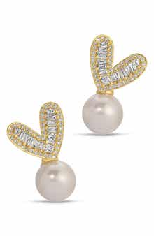 EYE CANDY LOS ANGELES Hughes CZ & Imitation Pearl Stud Earrings