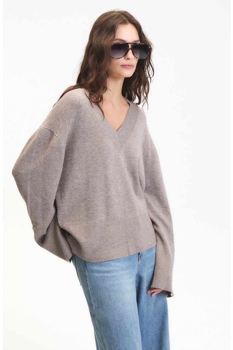 Ascclepias V-Neck Sweater, Alternate, color, MELANGE MINK