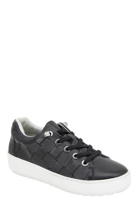 Chloe Casual Sneaker