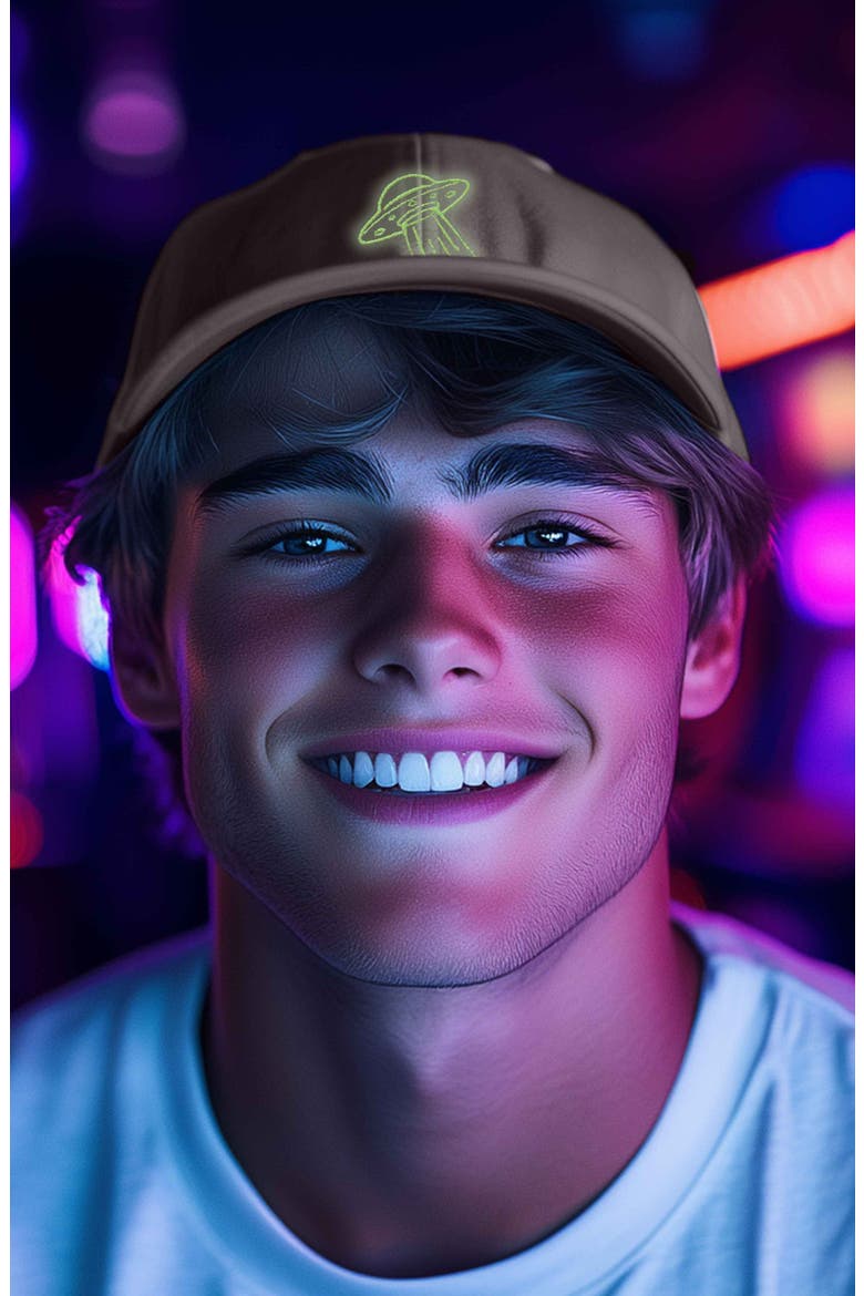 UFO Hat, Alternate, color, Khaki