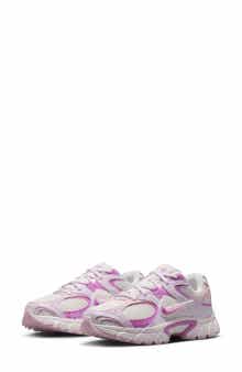 V5 RNR Sneaker