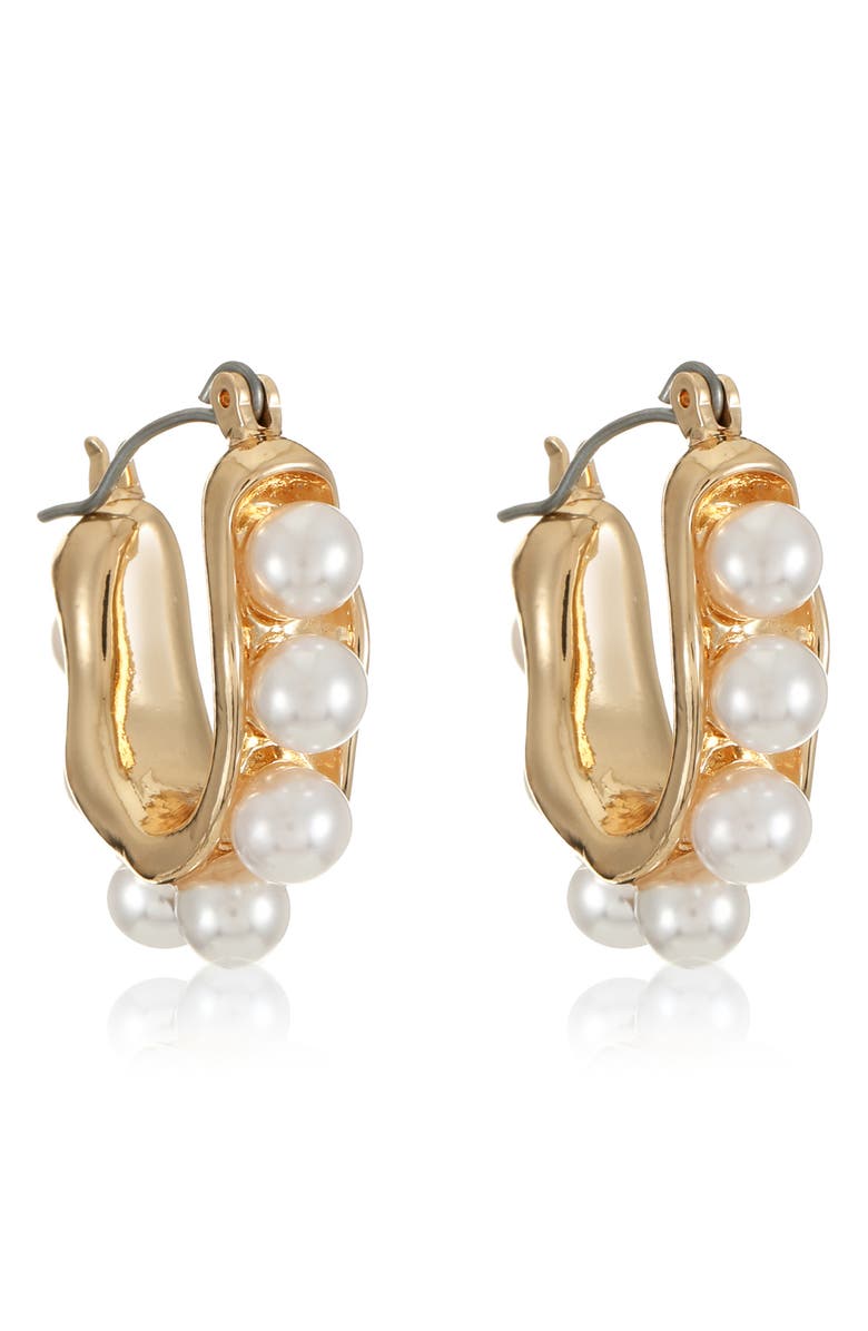 Ettika Baby Faux Pearl Hoop Earrings, Alternate, color, Gold