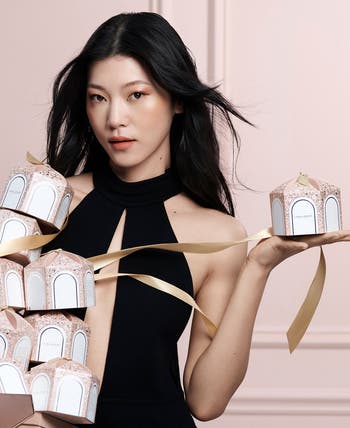 Divinely Flawless Translucent Loose Setting Powder Ultra-Blur & Puff Set $65 Value