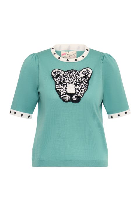 Light Pullover With Contrast Piping with Leopard Head Application