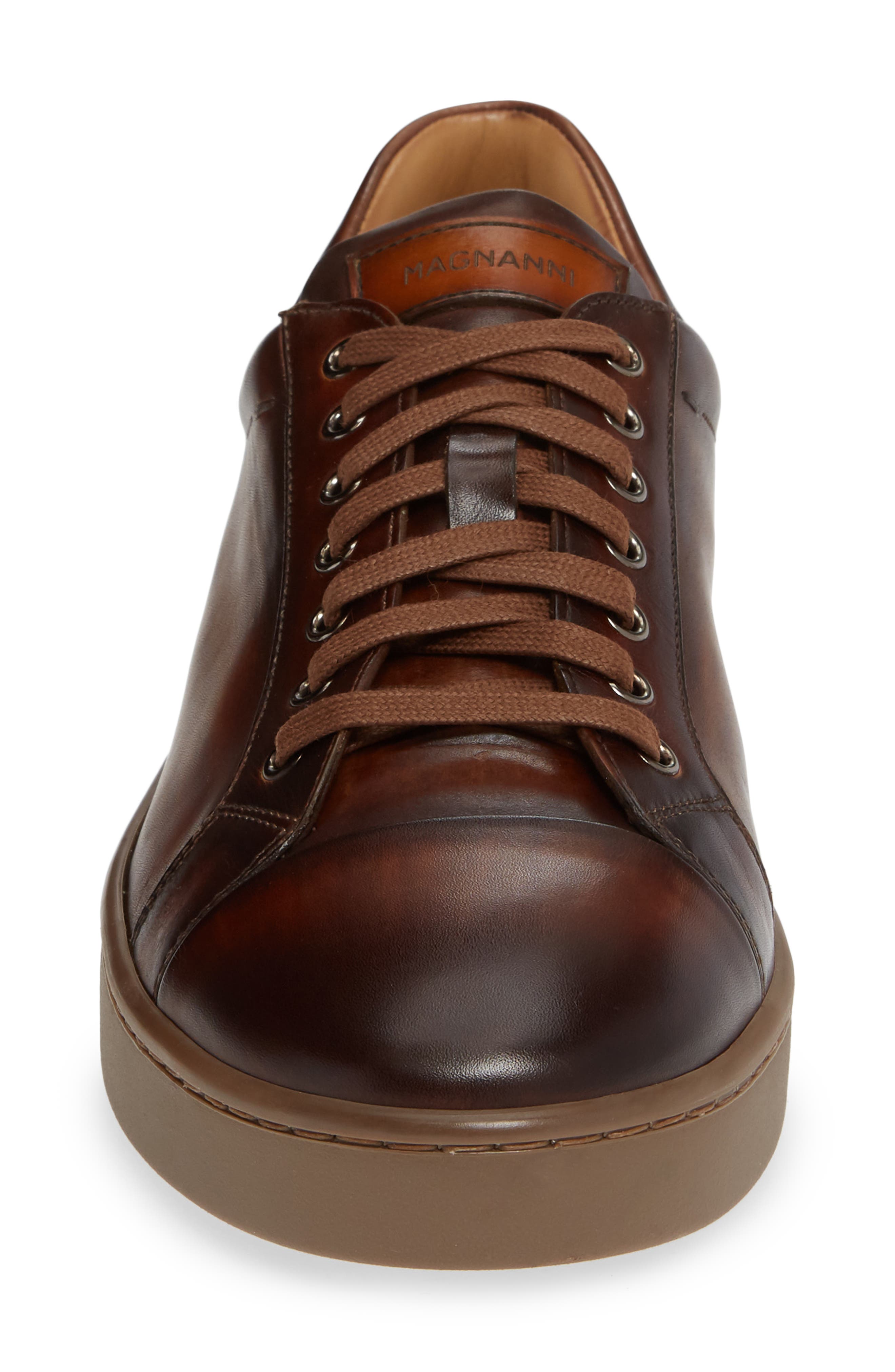 Magnanni Caitin Sneaker, Alternate, color, 