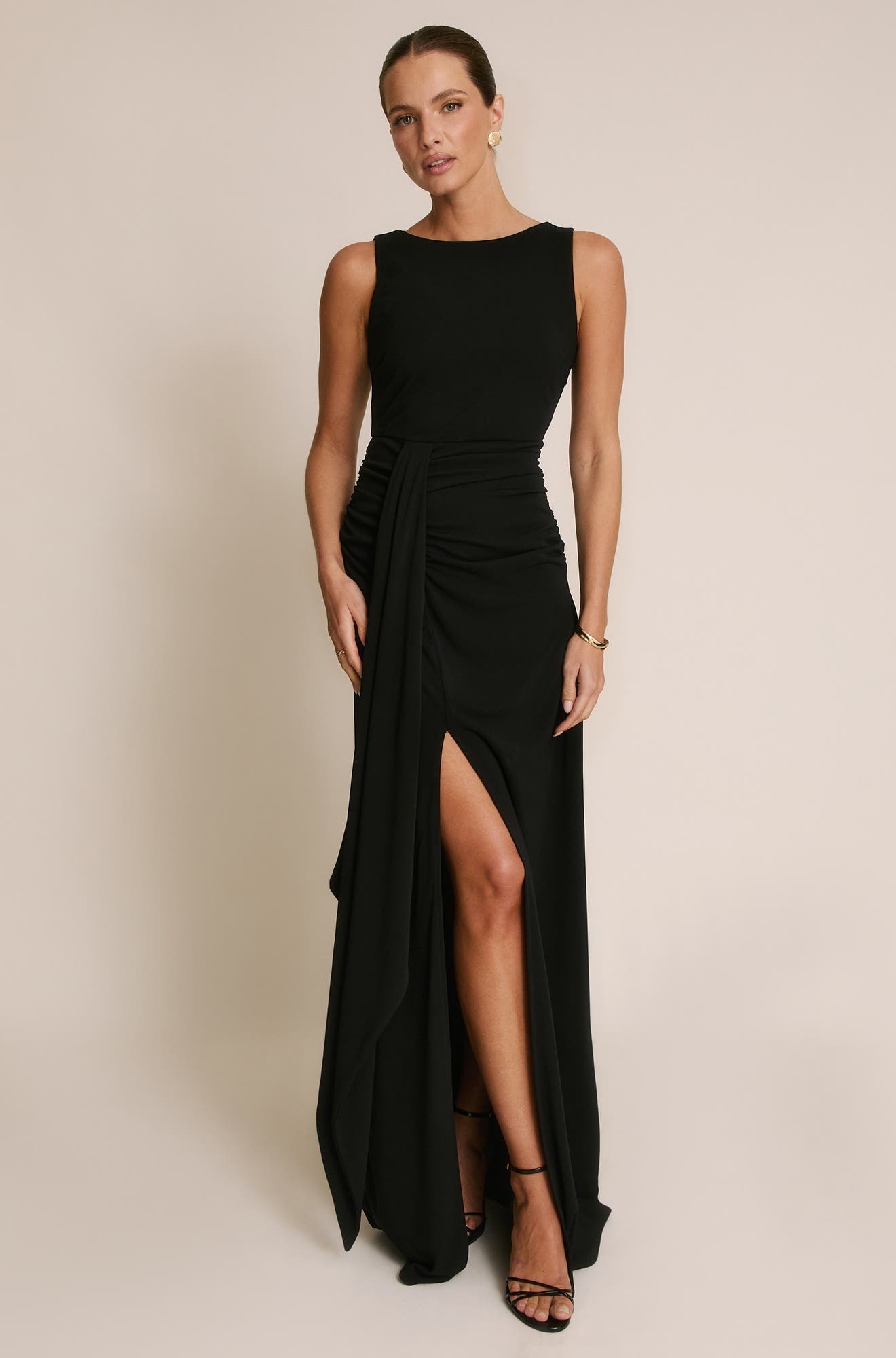 Drape Gathered Sleeveless Stretch