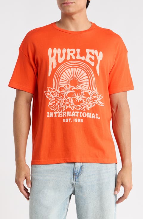 Solstice Graphic Boyfriend Tee