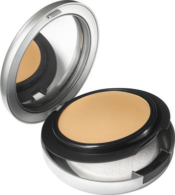 Studio Fix Tech Cream-to-Powder Foundation