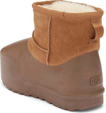 Gender Inclusive Classic Mini Pumped Molded UGGplush Boot