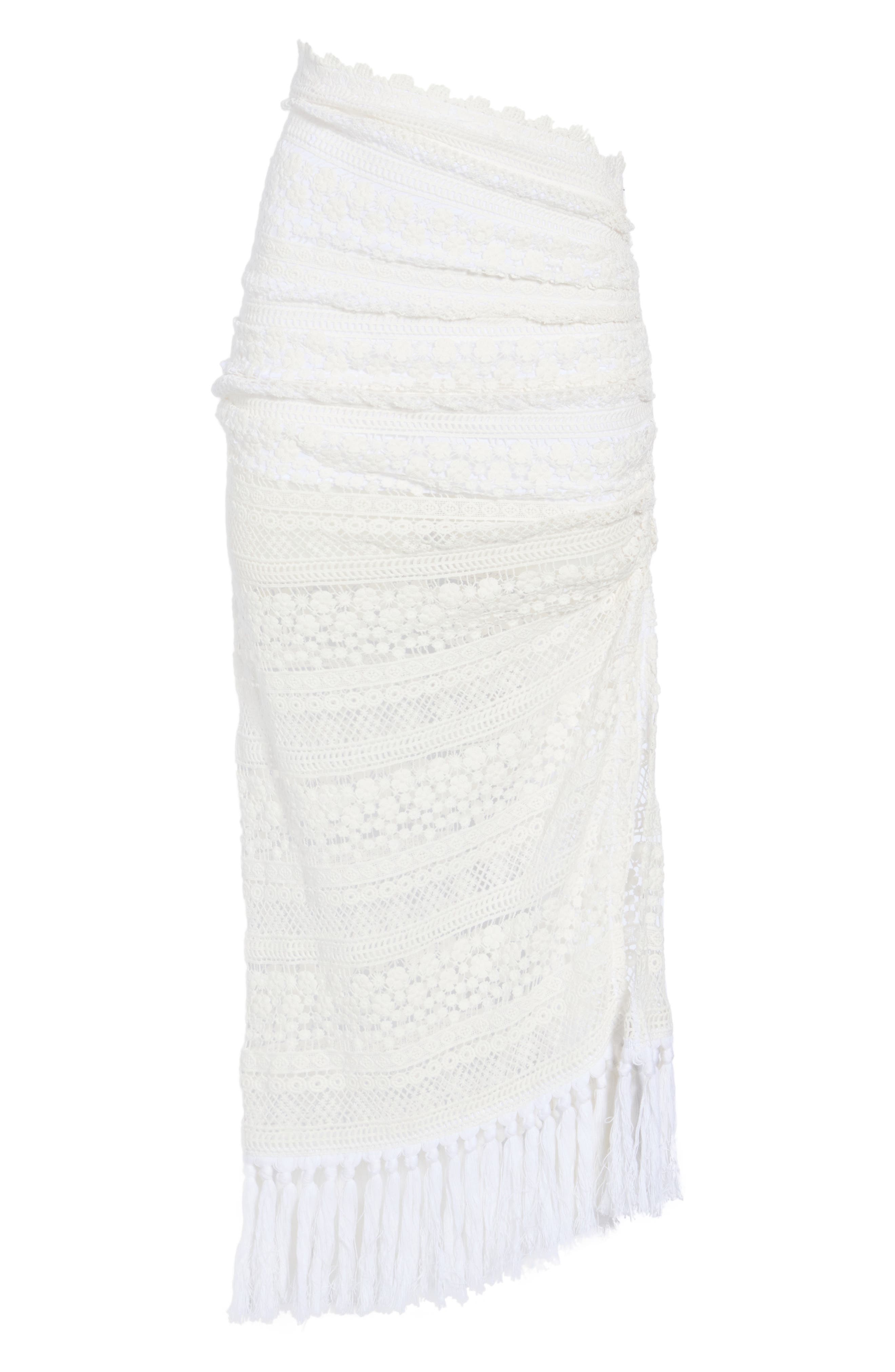 selected WHITE