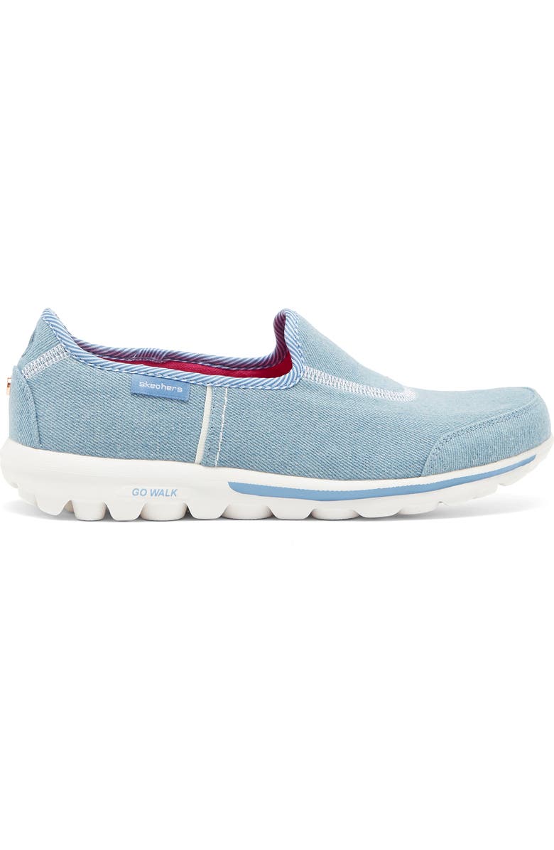 SKECHERS Go Walk Classic Sneaker, Alternate, color,