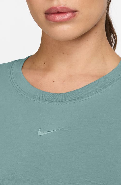 Nike Sportswear Club Chill Knit Mod Crop T-shirt In Blue