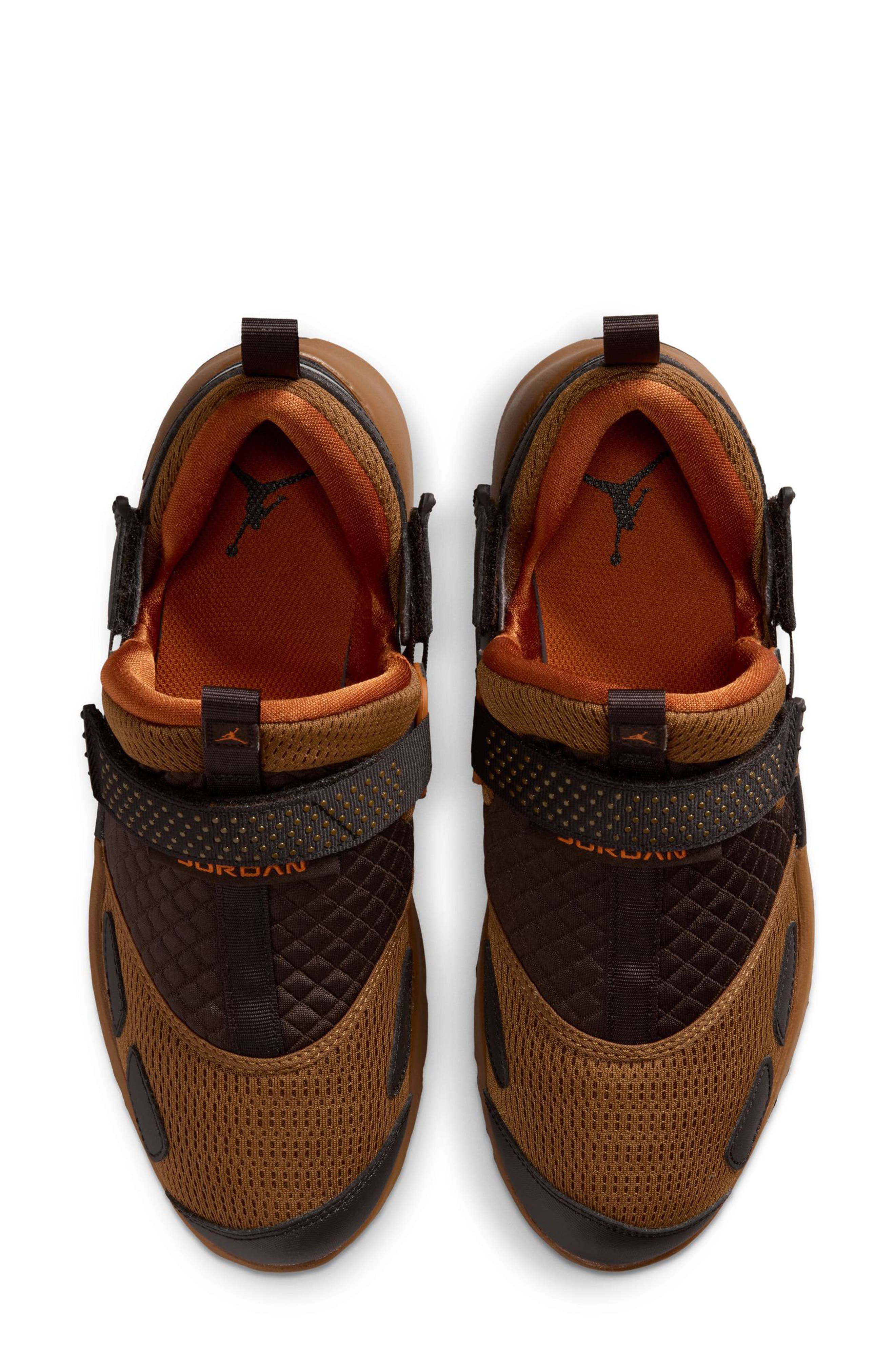 Trunner LX Sneaker, Alternate, color, 200 LTBTTN/DSTORG