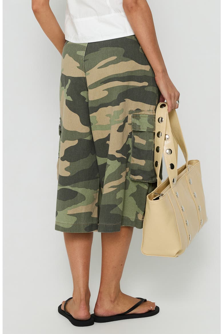 Quinni Wide Leg Cargo Shorts, Main, color, LIGHT WASH CAMO