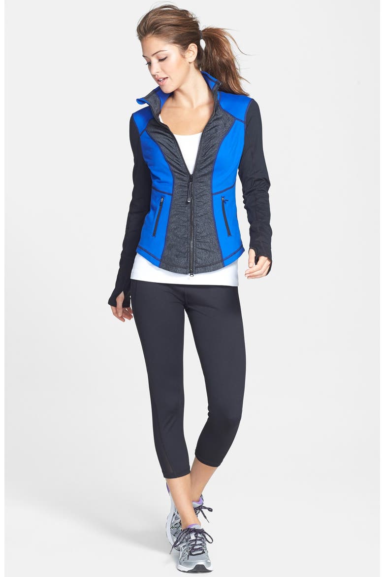 Live In Streamline Reversible Capris, Alternate, color, BLACK