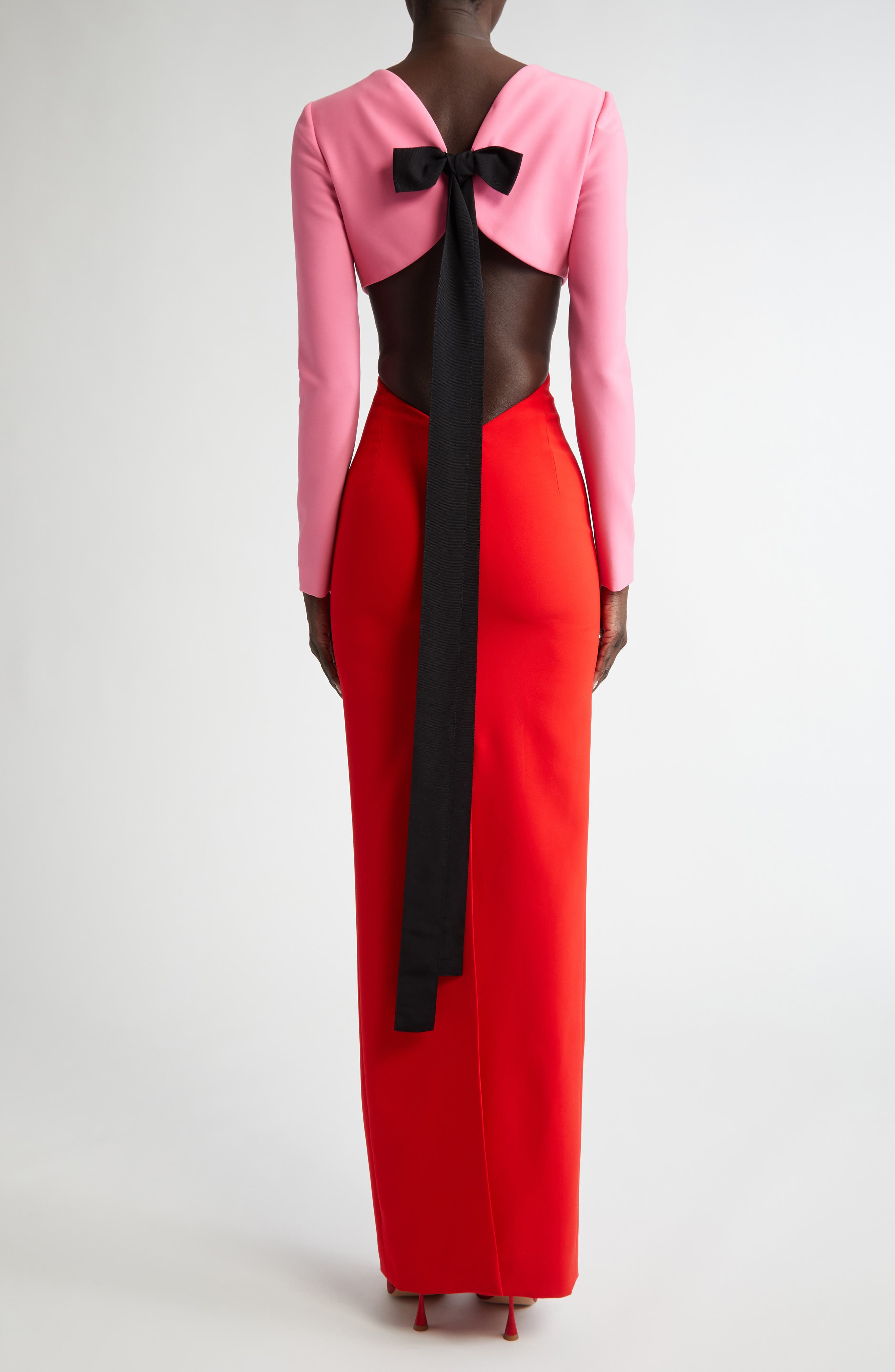 Carolina Herrera Long Sleeve Cutout Waist Column Gown (Women ...