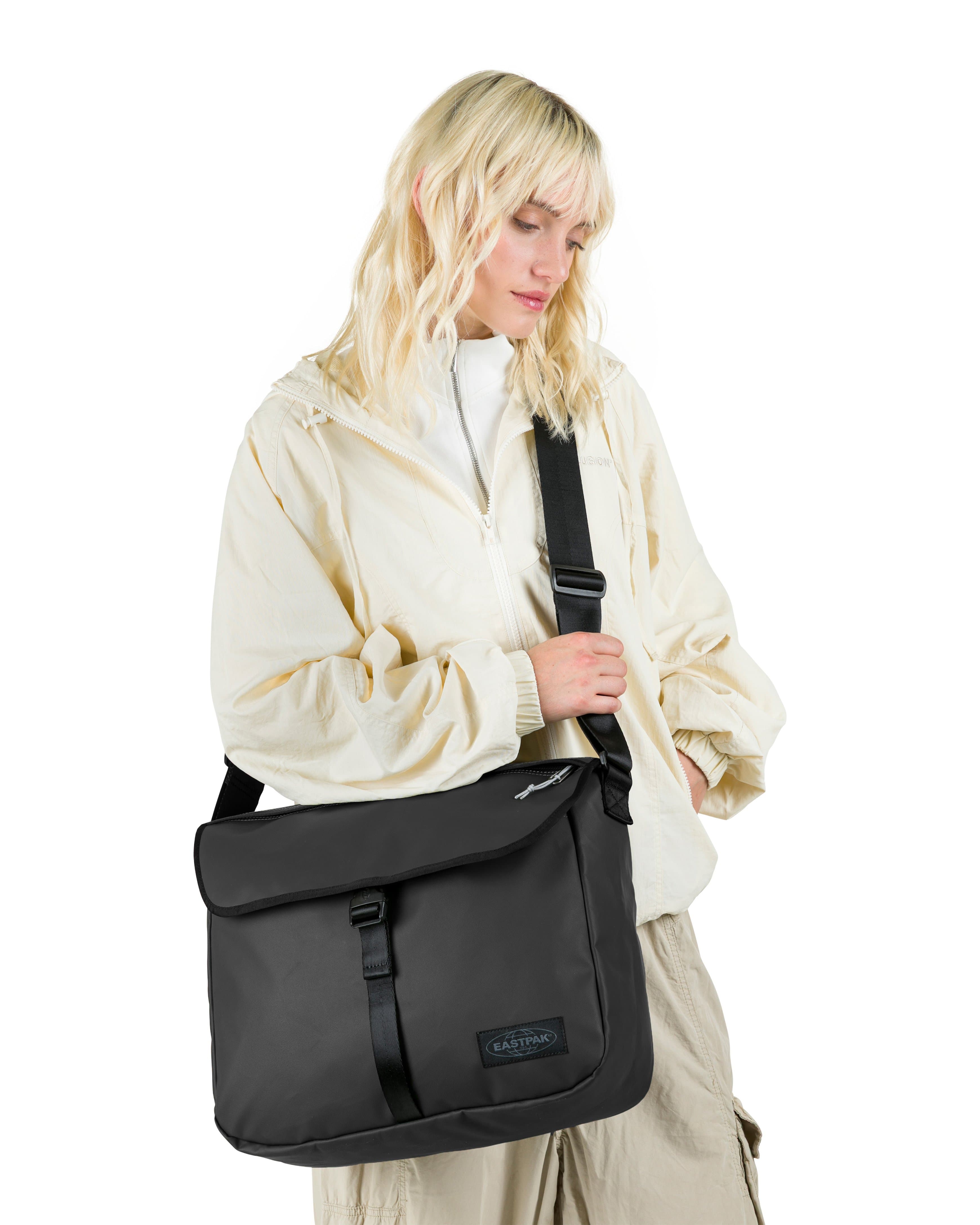 Eastpak Delegate+ Tarp Black2 Shoulder Bags, Alternate, color, Black