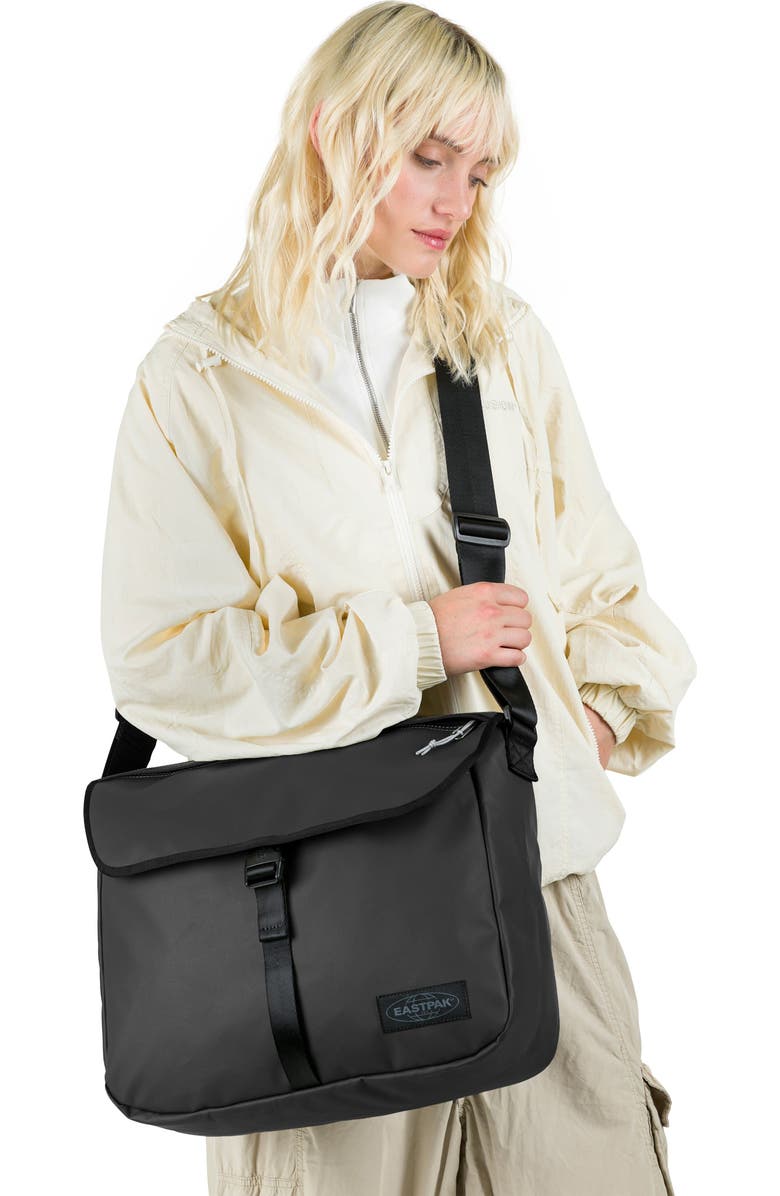 Eastpak Delegate+ Tarp Black2 Shoulder Bags, Alternate, color, Black
