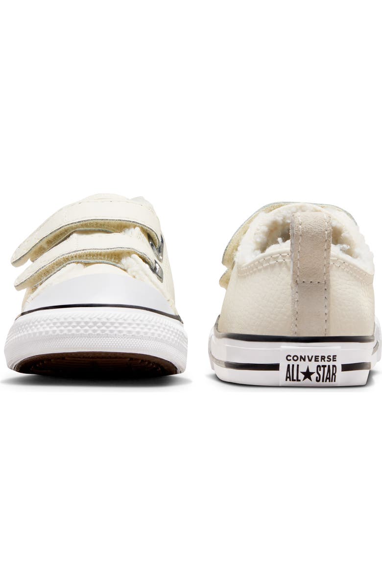 Converse Kids' Chuck Taylor<sup>®</sup> All Star<sup>®</sup> 2V Oxford Sneaker, Alternate, color,