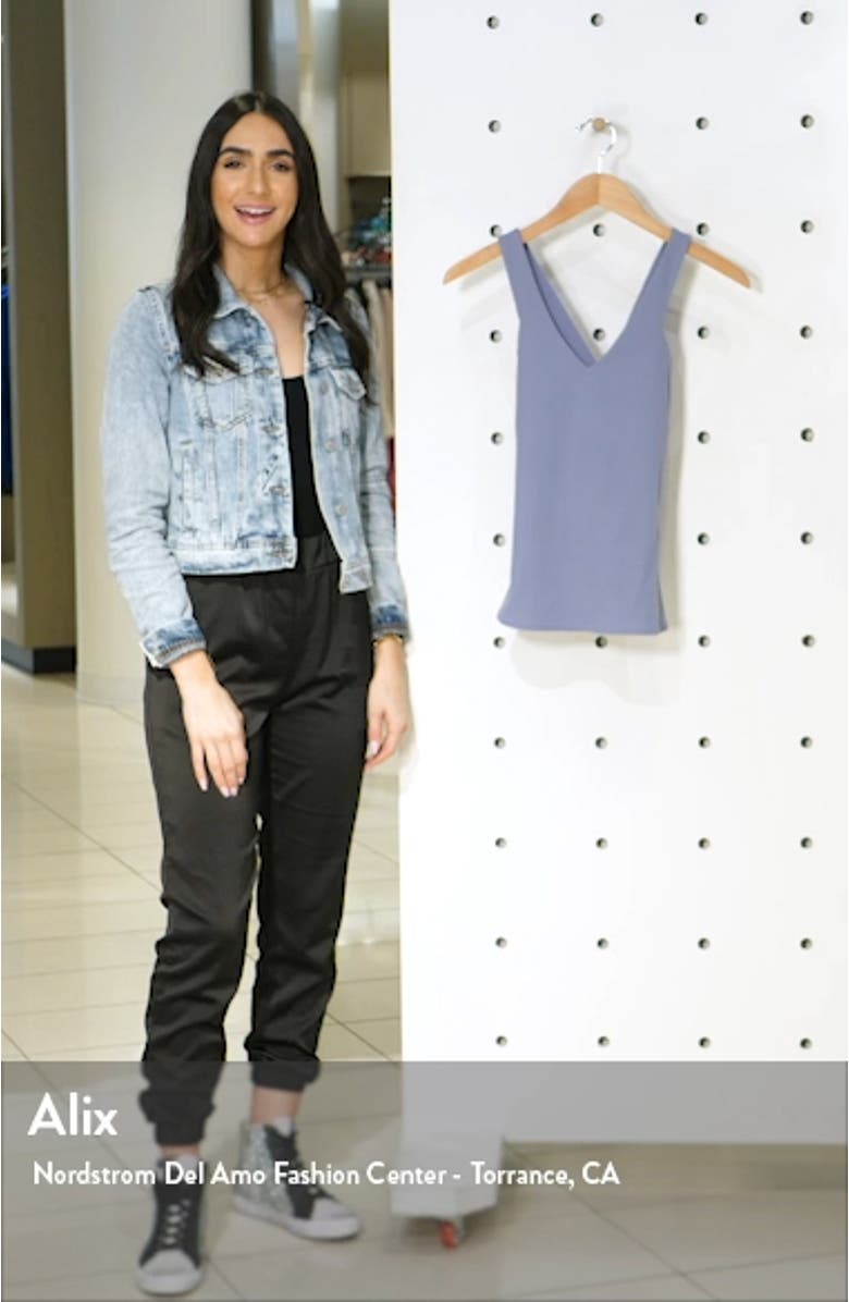 Elevate Rib Tank, sales video thumbnail