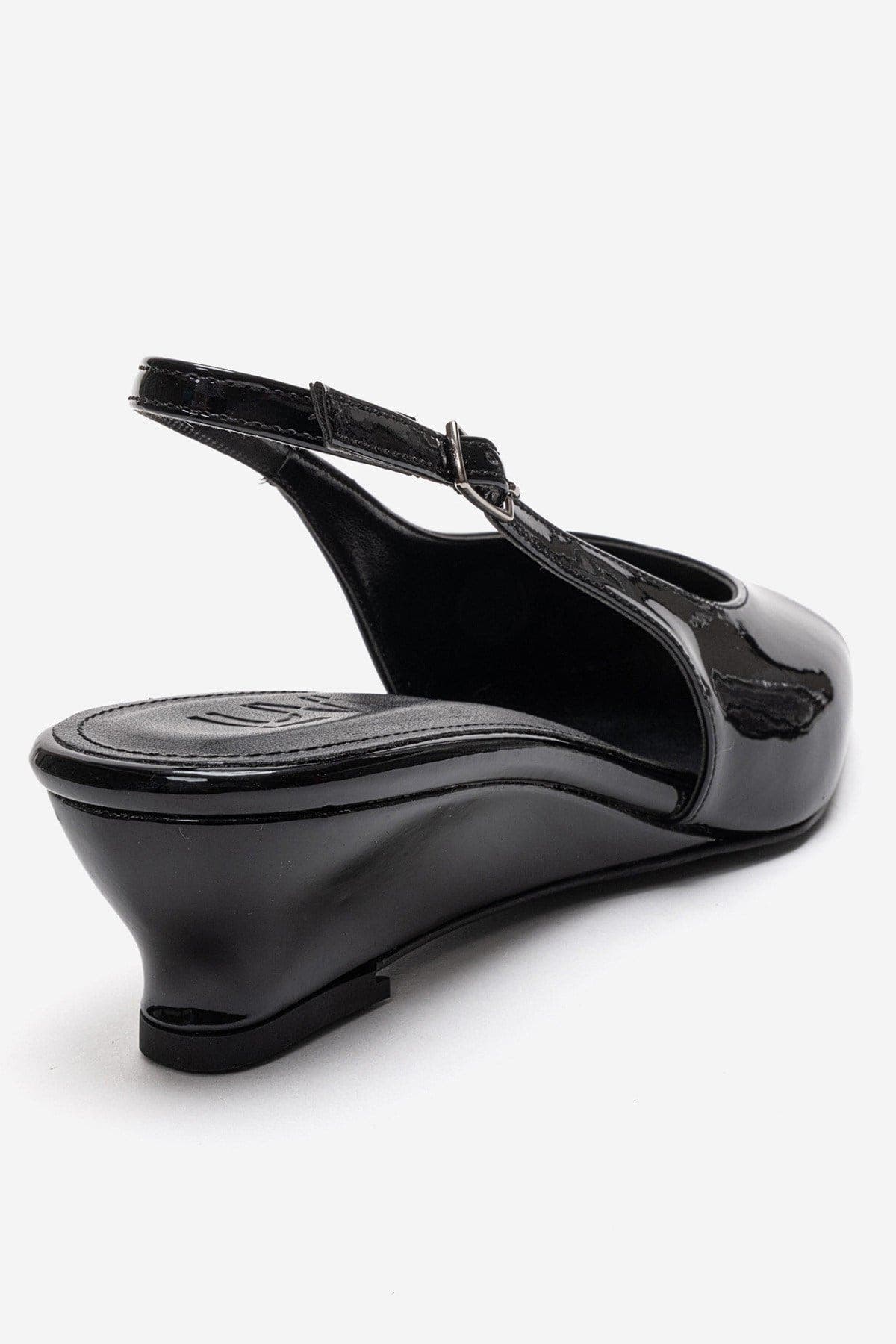 Prologue Shoes Cosella Slingback Pump, Alternate, color, Black Suede