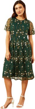 Yumi Embroidered Floral Skater Dress