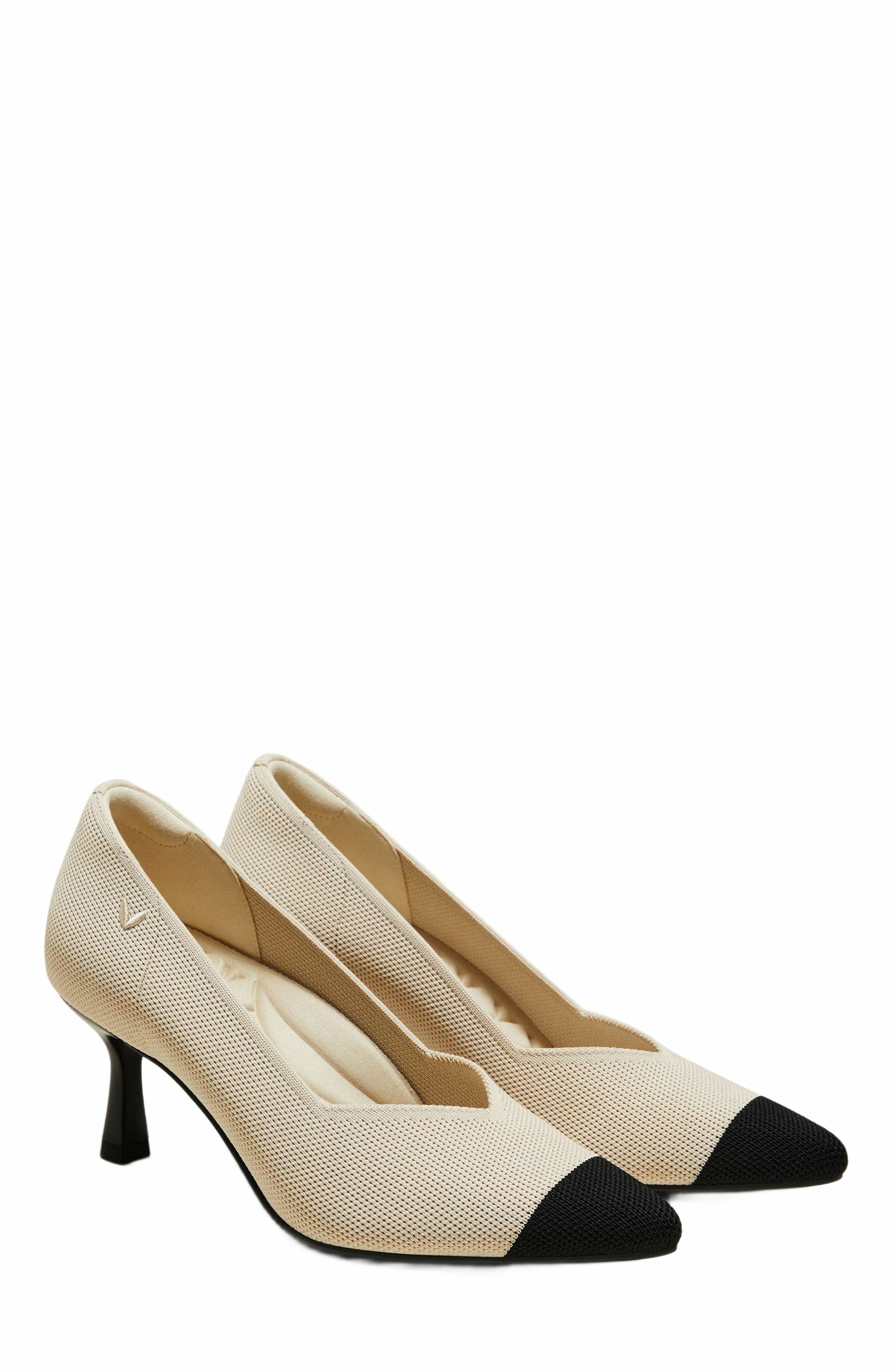 Pointed-Toe Mid Heels - image 4