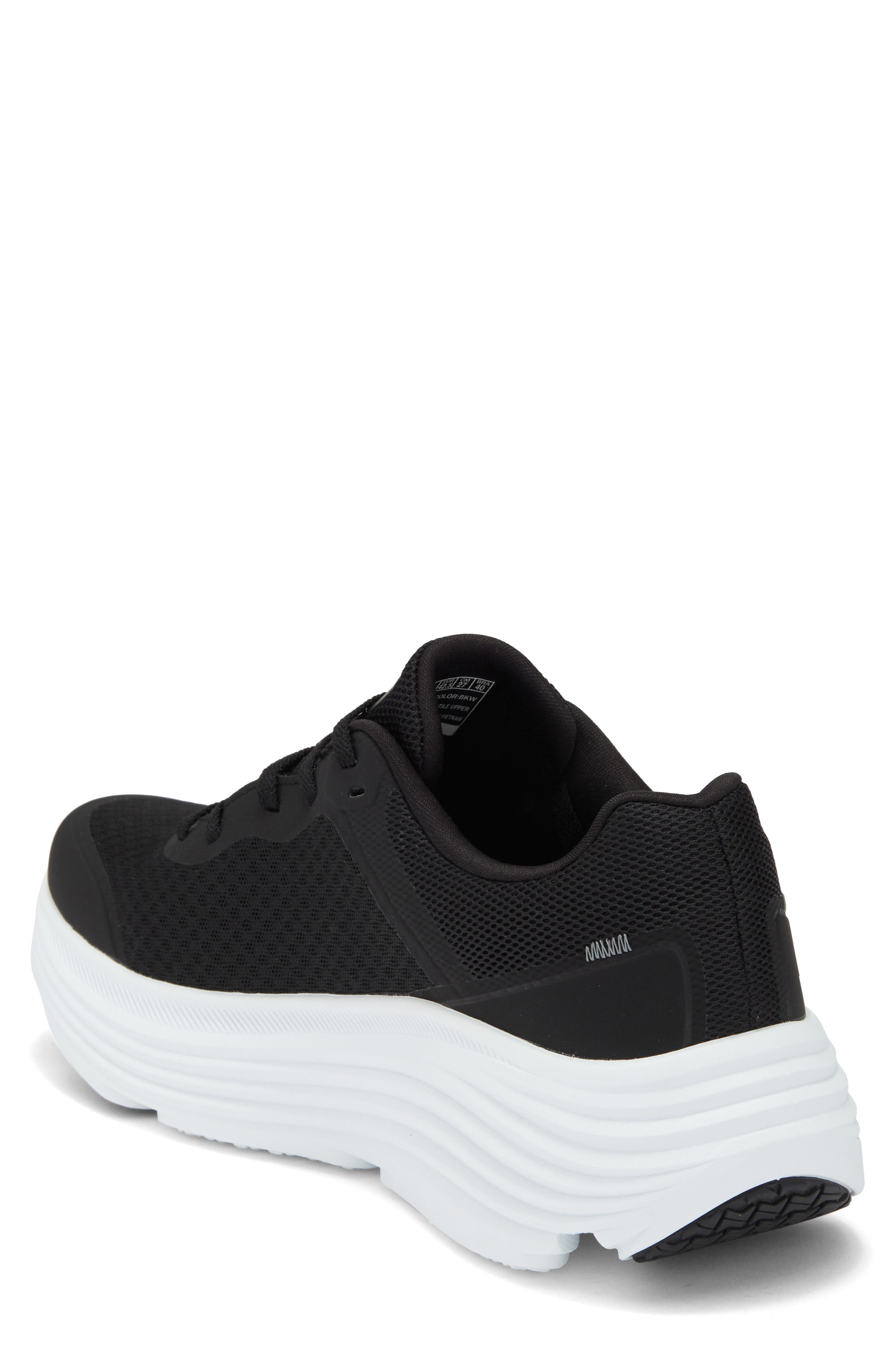 Max Cushioning Endeavour Running Shoe - image 4