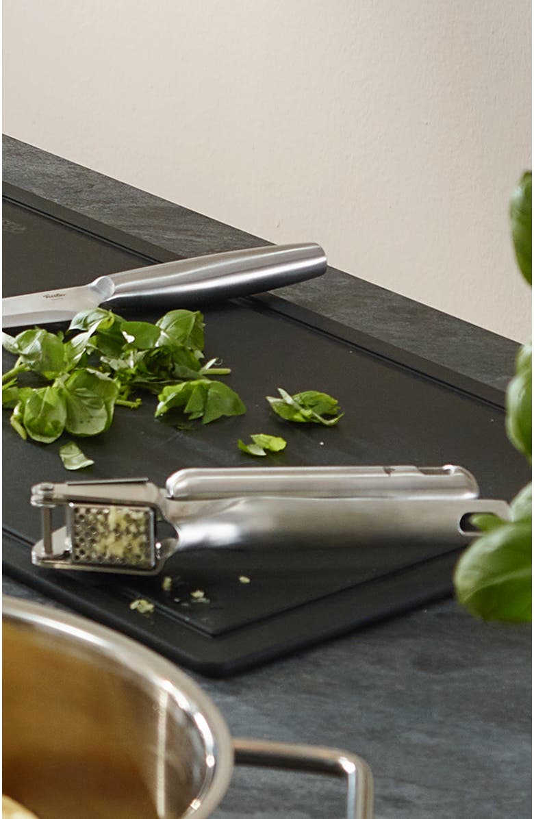81025290 Essential Cooking Utensils Garlic Press, Alternate, color, Metallic Silver