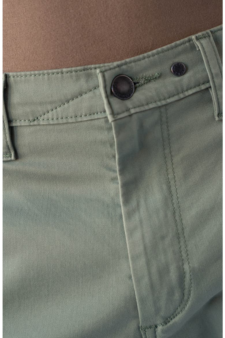 9-Inch Performance Stretch Chino Shorts, Alternate, color, SEA SPRAY