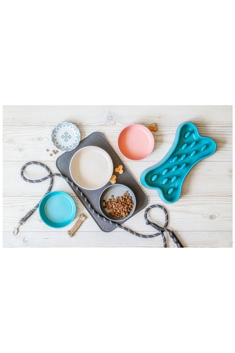 Three-Piece Medium Bevel Bowls & Slip Mat Set, Alternate, color, TEAL