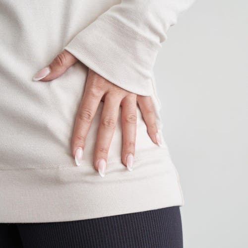 Eavolu Acadia Split-sleeve Long-sleeve Top In Bone