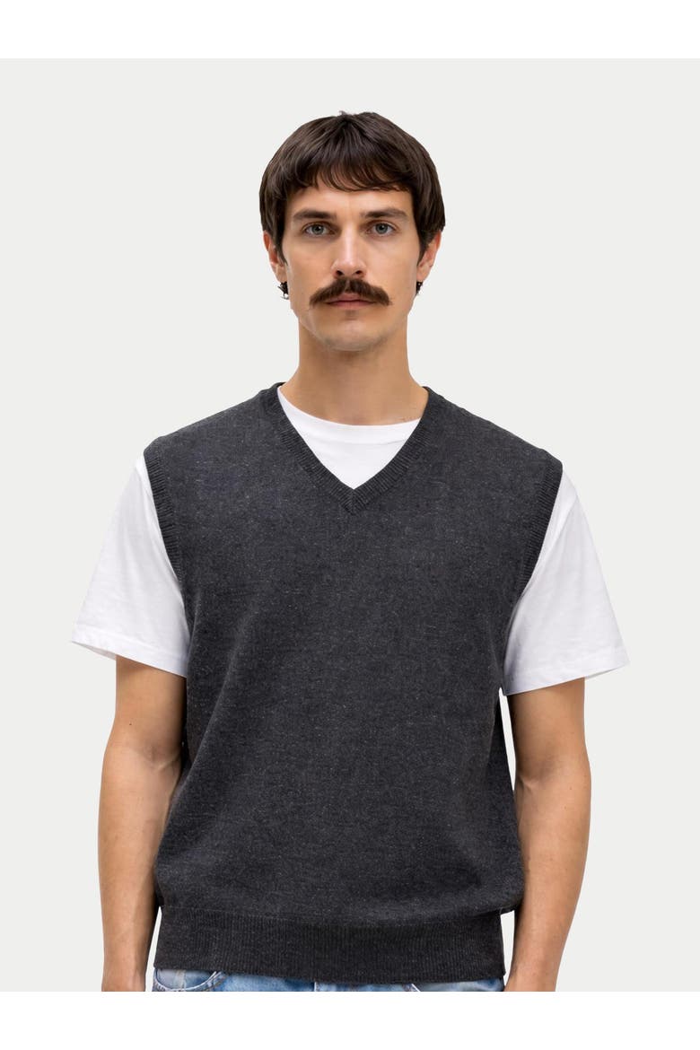 Timeless V-Neck Cashmere Vest, Alternate, color, charcoal