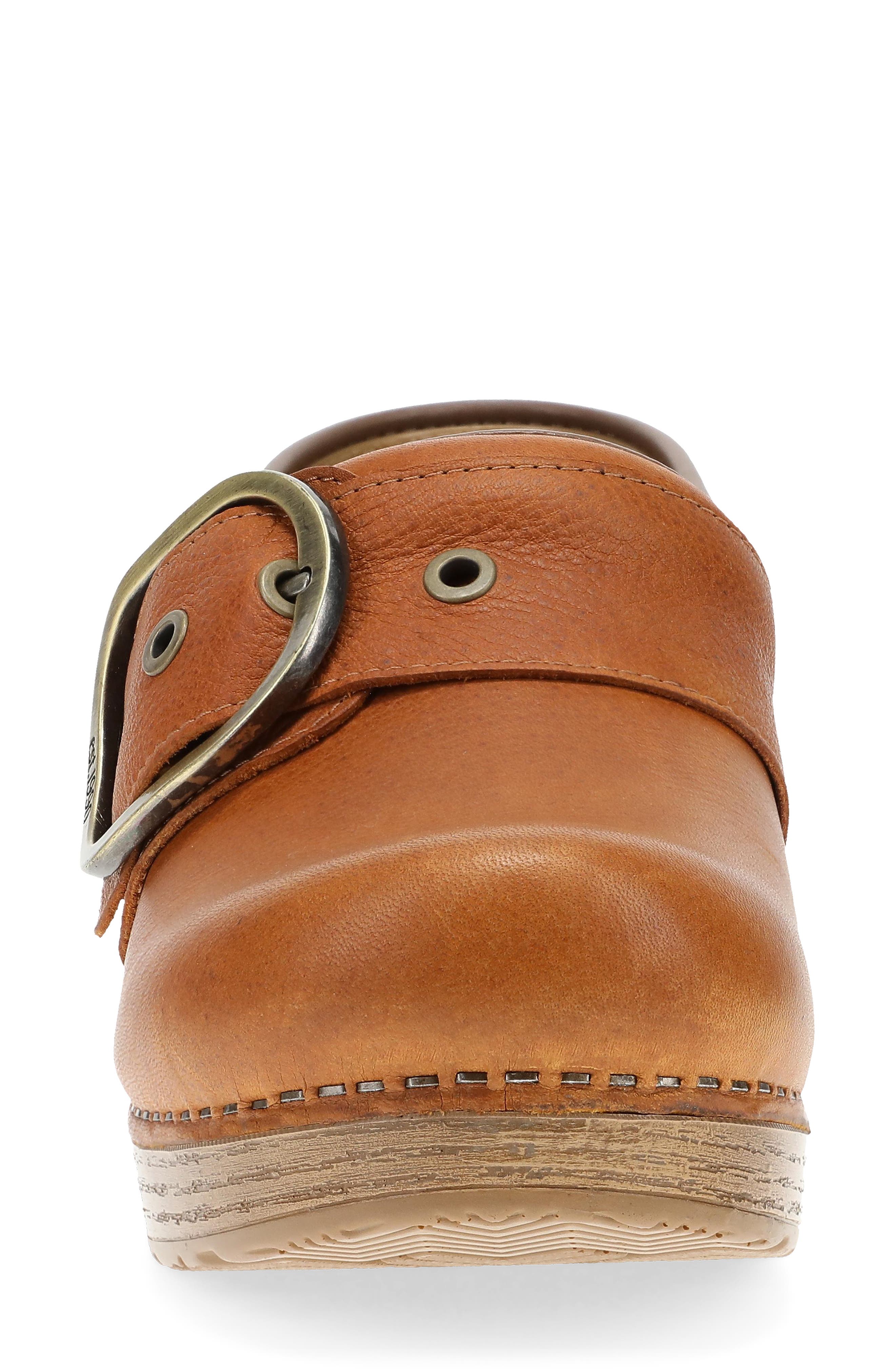 Pearson Buckle Strap Clog, Alternate, color, TAN TUMBLED