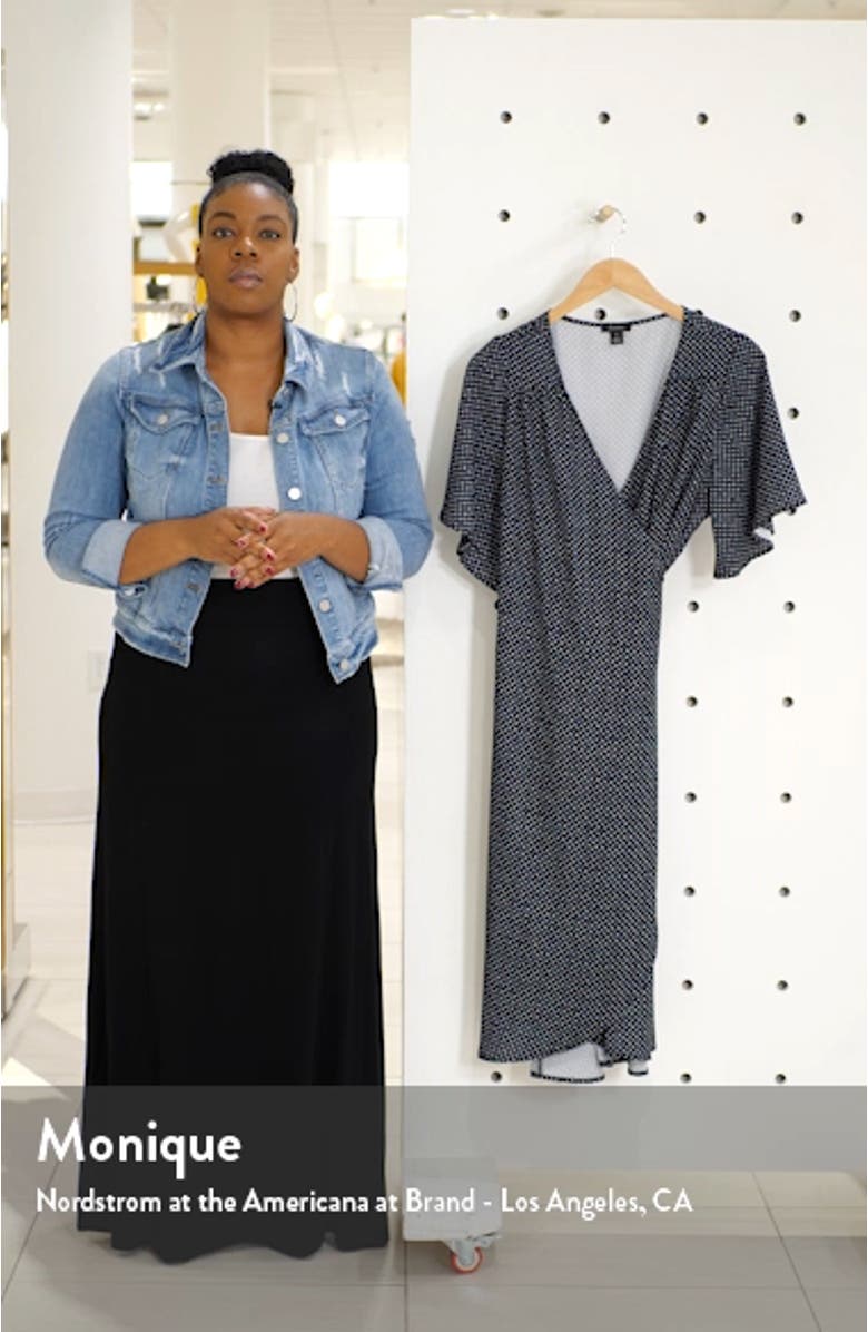 Wrap Dress, sales video thumbnail