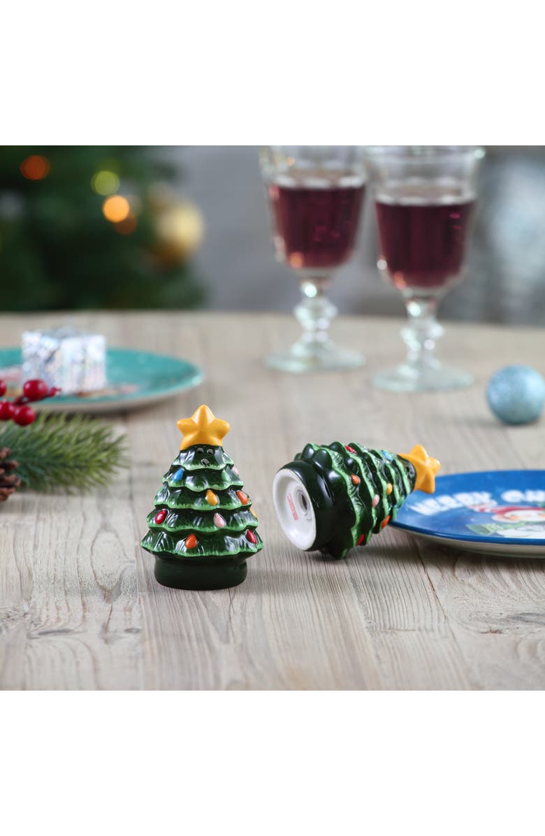 Mr. Christmas 3 in. Nostalgic Ceramic Tree Salt and Pepper Shakers - Green, Alternate, color, Green