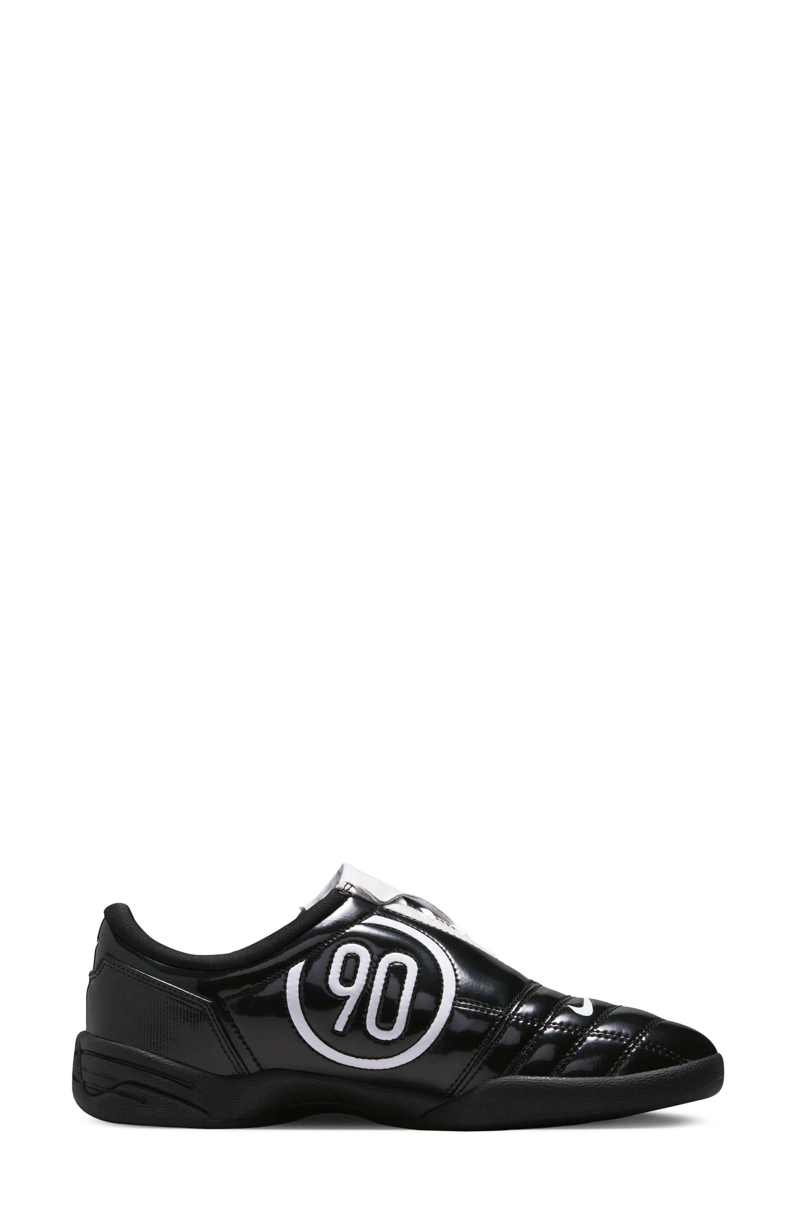 Nike Total 90 SE Soccer Sneaker, Alternate, color, Black/White