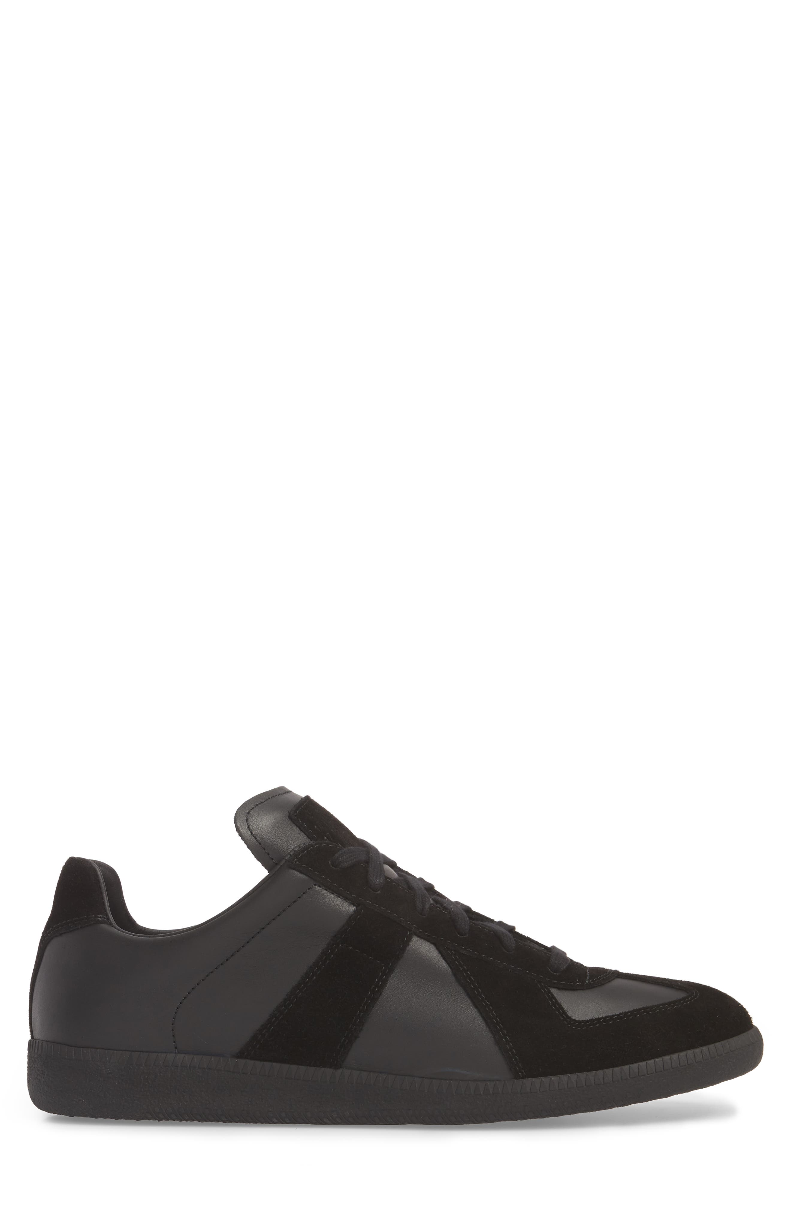 Maison Margiela Replica Low Top Sneaker, Alternate, color, Black 900
