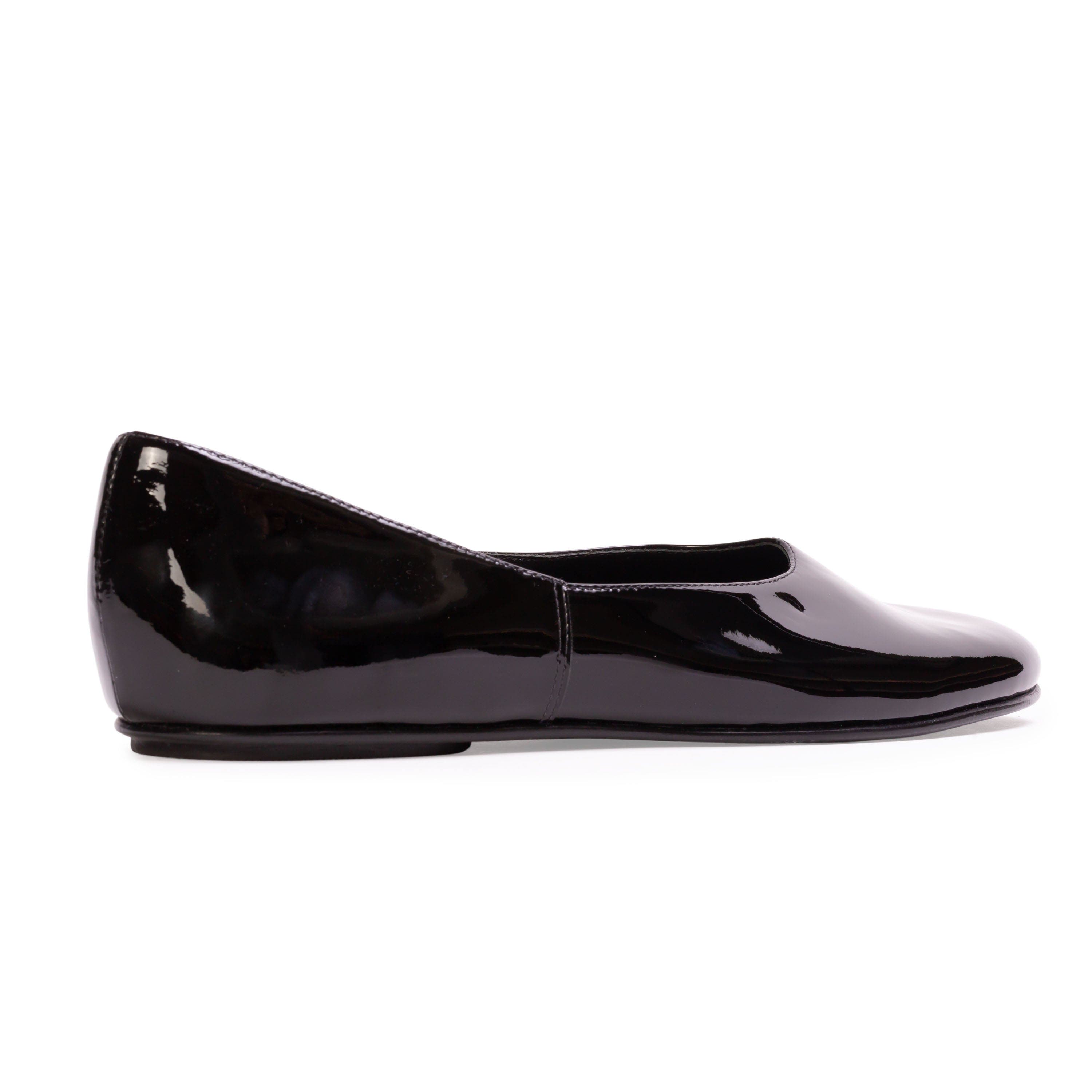 BLACK SUEDE STUDIO Ezra Ballet Flat, Alternate, color, Black Patent