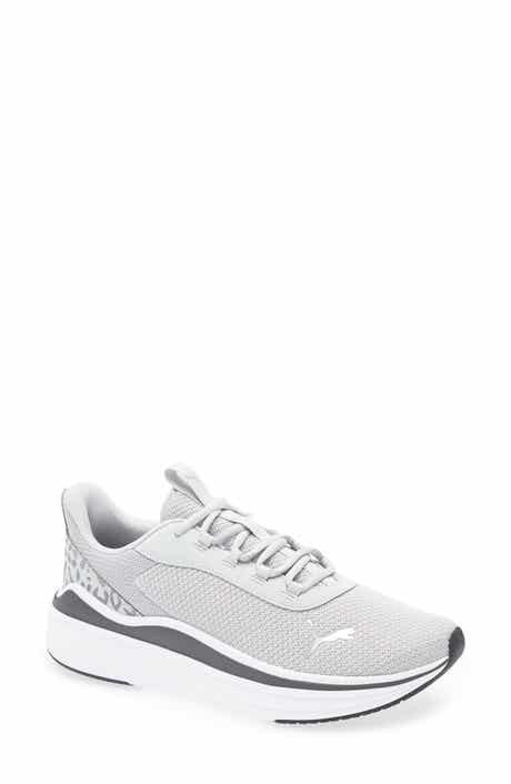 PUMA Stakd EVO Premium Knit Sneaker