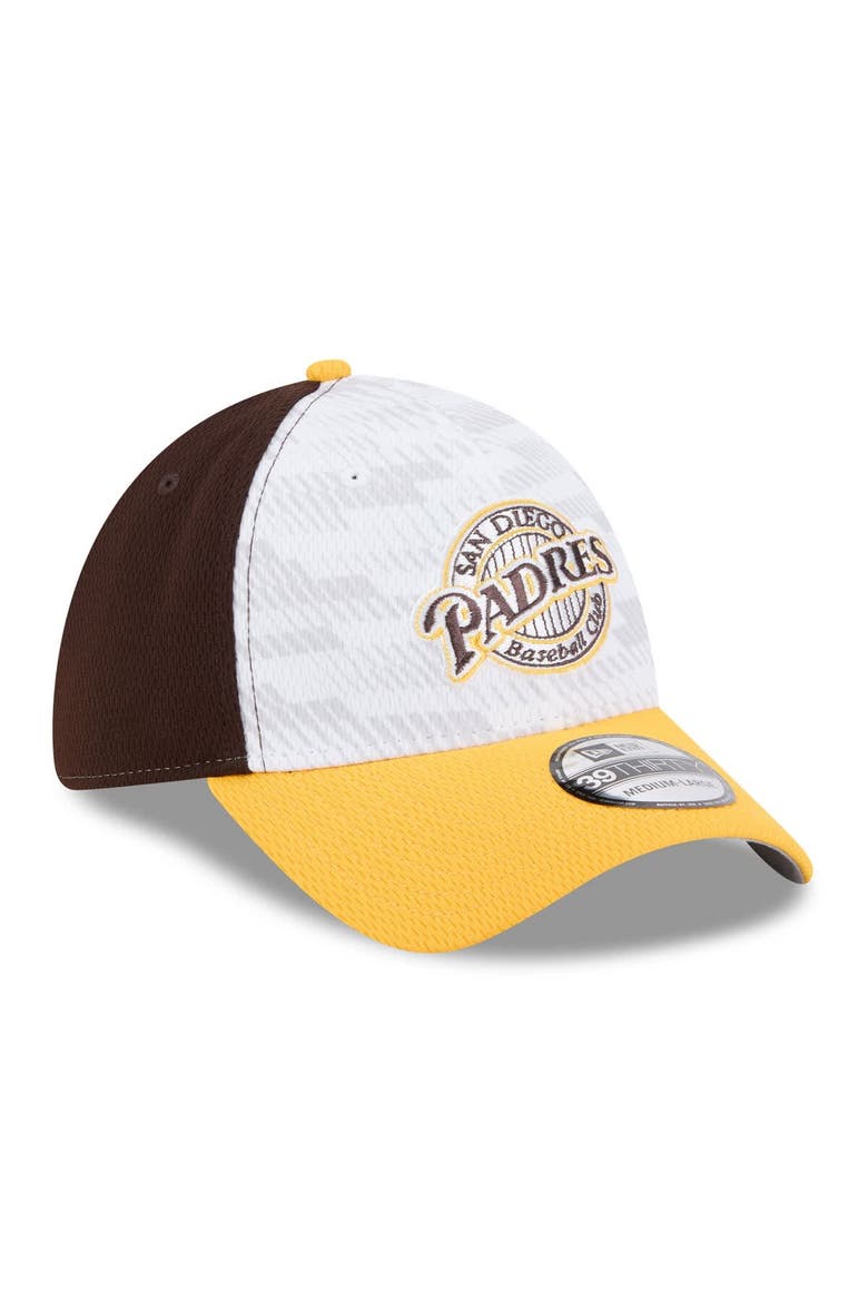 Men's New Era Brown/Gold San Diego Padres 2025 MLB Clubhouse 39THIRTY Flex Hat, Alternate, color, Brown