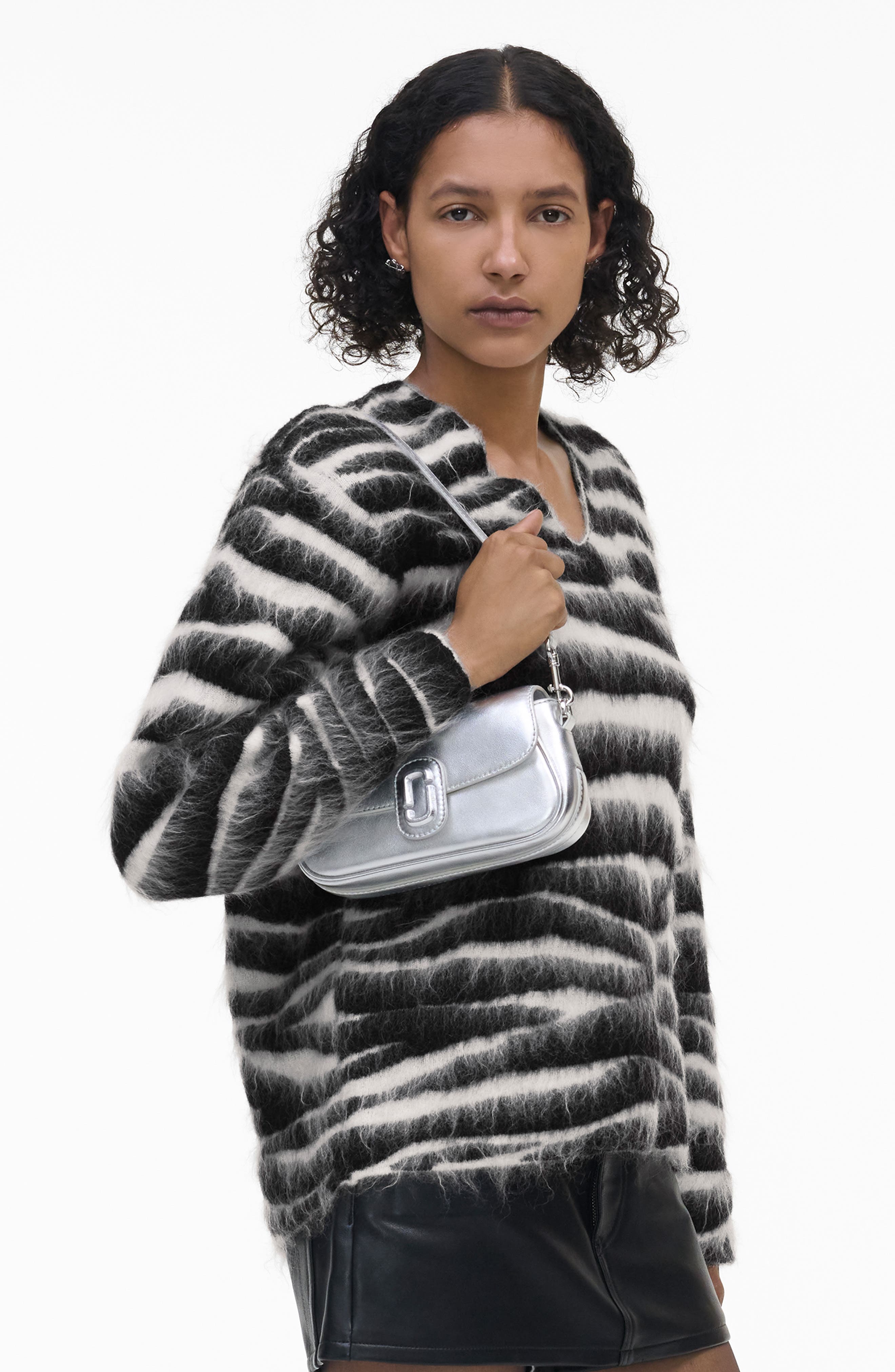 Marc Jacobs The Metallic Leather Shoulder Bag, Alternate, color, 