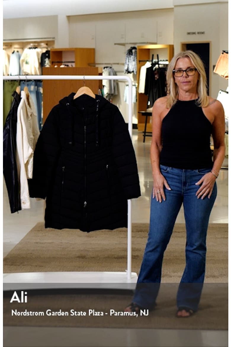 Hooded Puffer Jacket video