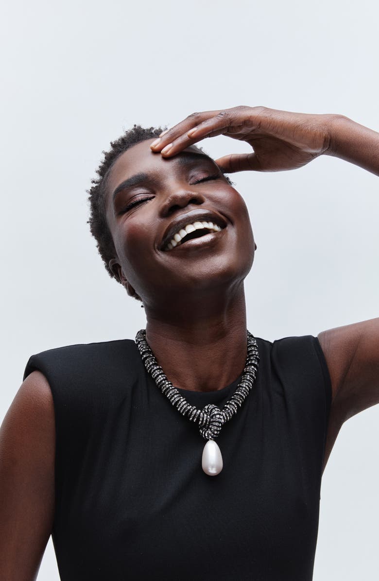 Julietta Faux Pearl Pendant Necklace, Alternate, color, Black